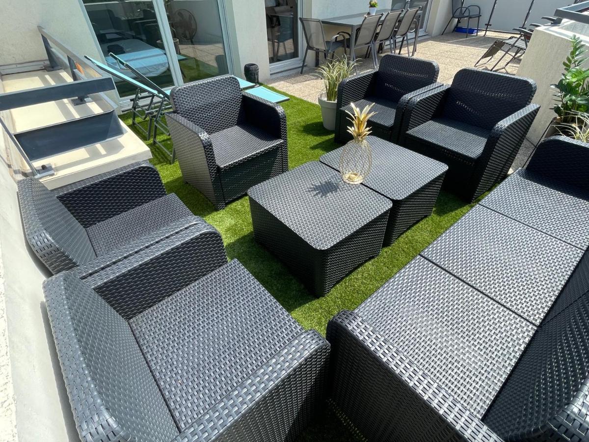 Bngo I Immense Rooftop Lyon I 2 Chambres, 4 Places Parkings, 2 Immenses Terrasses, 8 Personnes Exterior photo